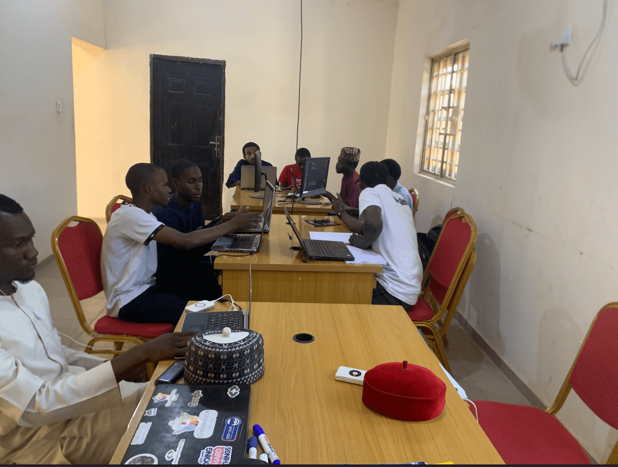 Students collaborating inside Geeks Hub Silicon Rube